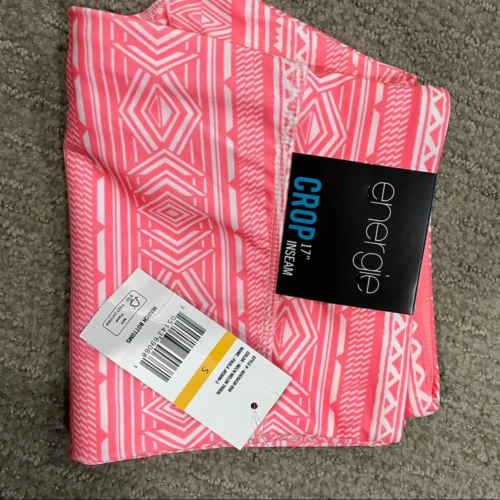 Energie Women’s Crop Leggings - Small - Picture 3 of 7